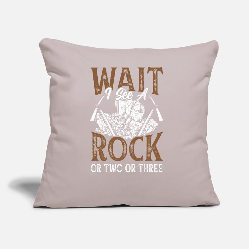 Warte Ich Sehe Einen Stein Oder Zwei Oder Drei Sofakissen mit Füllung 45 x 45 cm