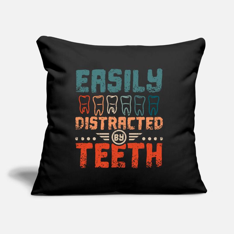 Easily distracted by teeth Sofakissen mit Füllung 45 x 45 cm