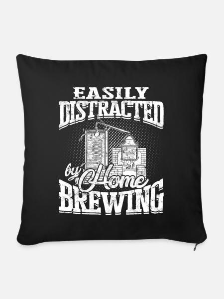schnaps whiskey brennen schnapsbrenner geschenkide - Sofakissen mit Füllung 45 x 45 cm - Schwarz