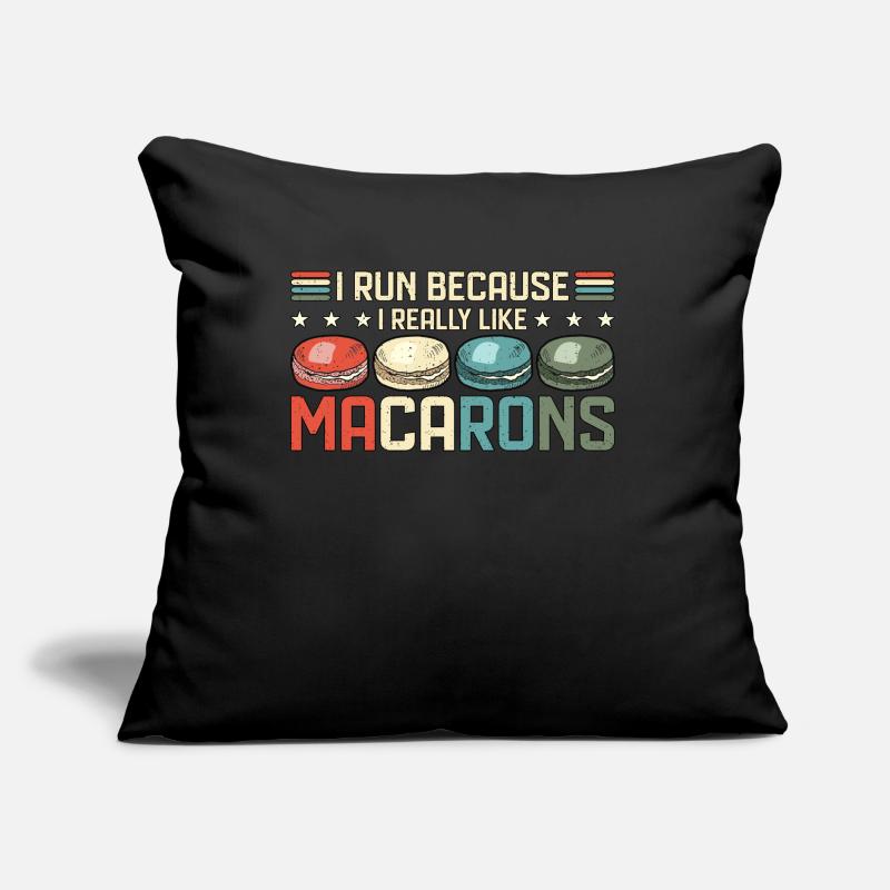 Macaron I Run Because I Really Like Baking Sweets Sofakissen mit Füllung 45 x 45 cm