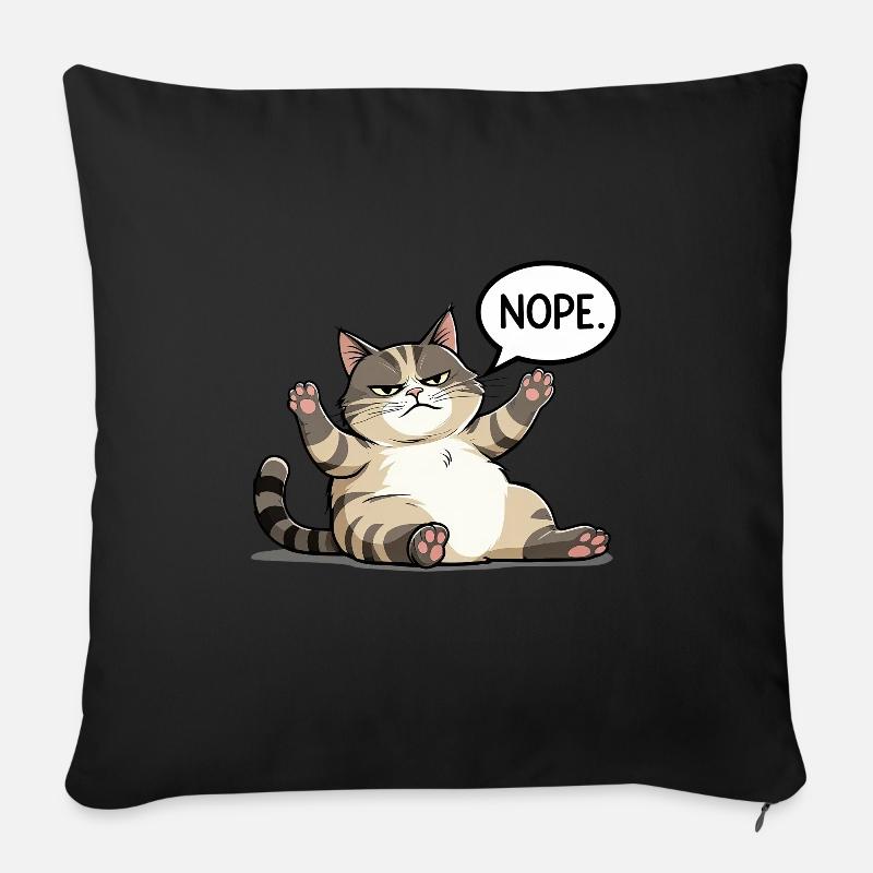 Genervte Katze sagt „NOPE“ – Kein Bock-Modus - Sofakissen mit Füllung 45 x 45 cm - Schwarz