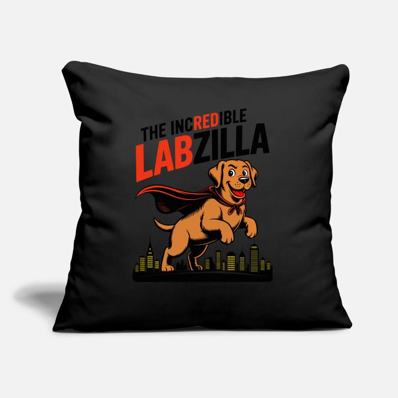 Labzilla – Foxred Labrador im Monster-Modus Sofakissen mit Füllung 45 x 45 cm
