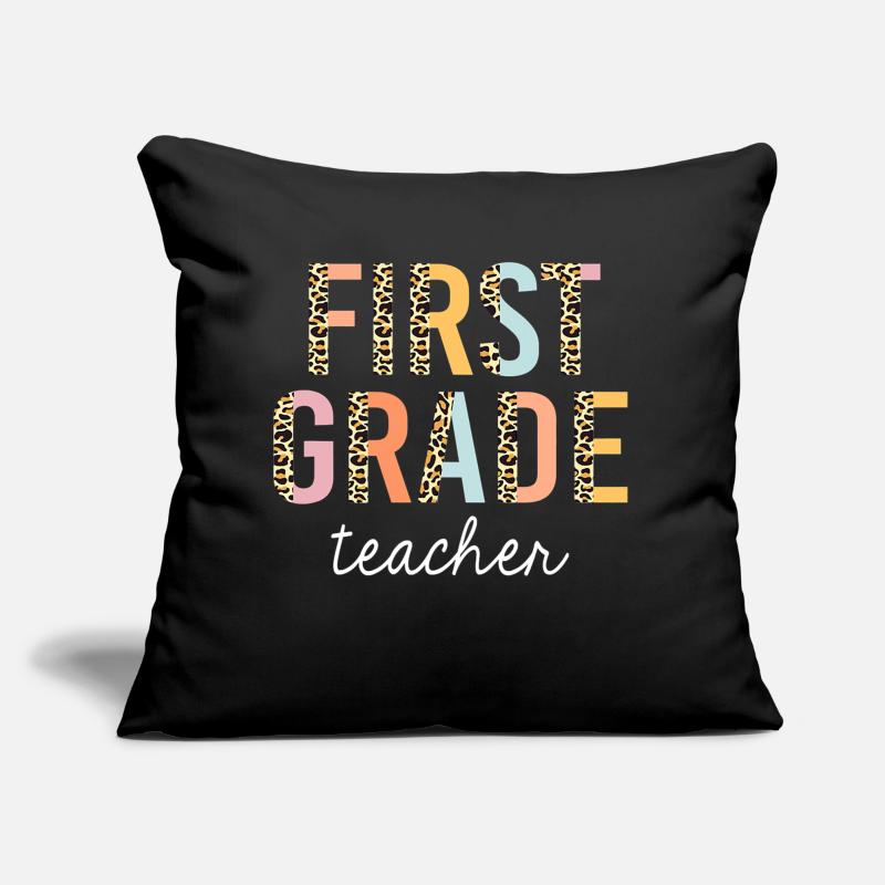 Leopard First Grade Teacher 1st Grade Back To Sofakissen mit Füllung 45 x 45 cm
