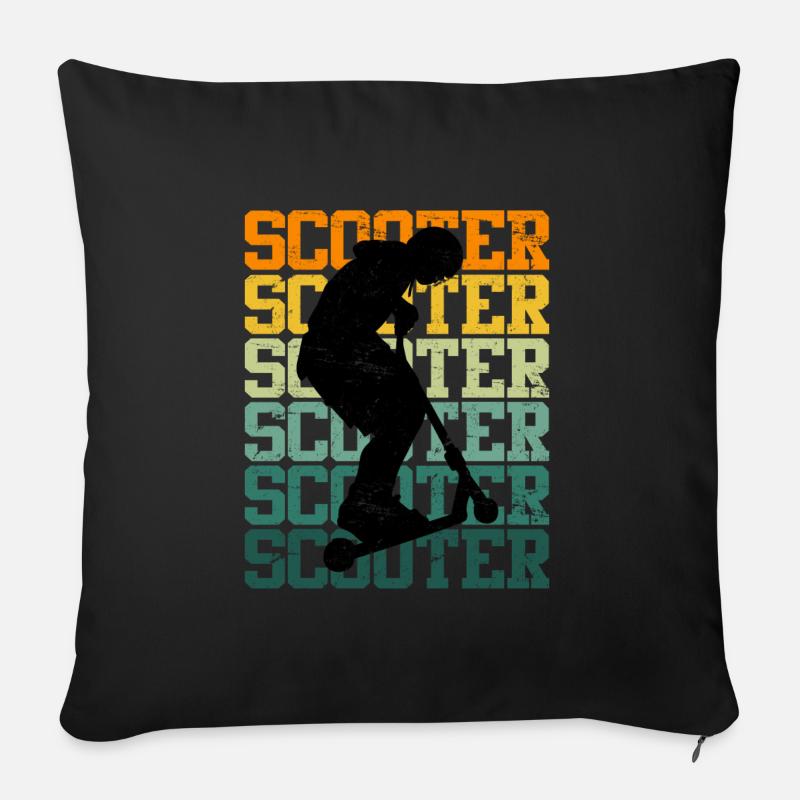 Scooter Geschenk Vintage Roller Skater Skatepark - Sofakissen mit Füllung 45 x 45 cm - Schwarz