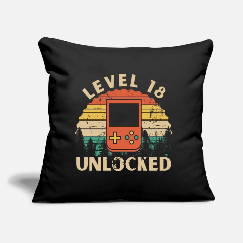 Level 18 Unlocked Coussin et housse de 45 x 45 cm
