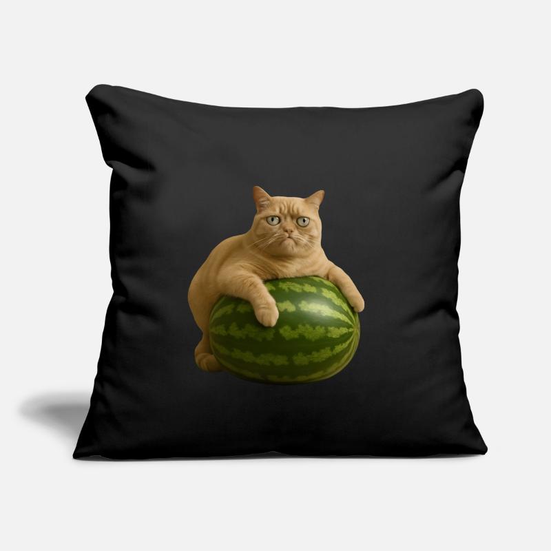 Chat sur pastèque - Mème drôle de chat Coussin et housse de 45 x 45 cm