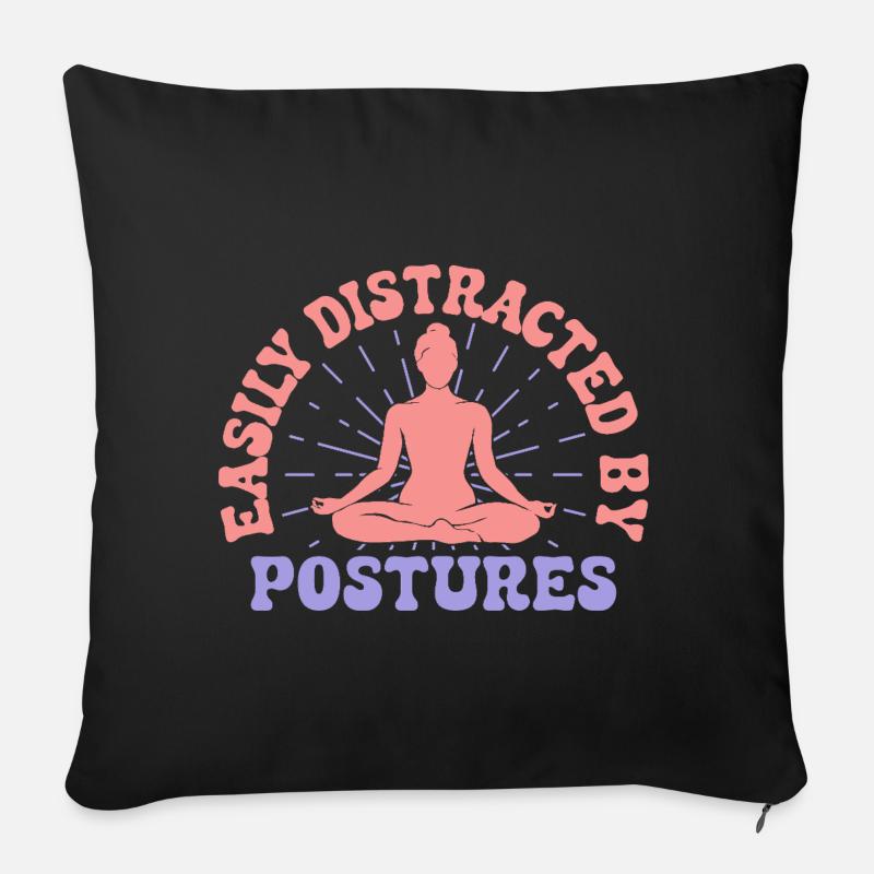 Yoga Easily Distracted By Postures Funny Yoga - Sofakissen mit Füllung 45 x 45 cm - Schwarz