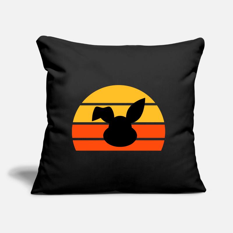 Tête de lapin avec oreille pliée devant un demi-soleil Coussin et housse de 45 x 45 cm