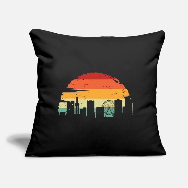 Sunset Skyline Gradient Sofa pillow with filling 45cm x 45cm