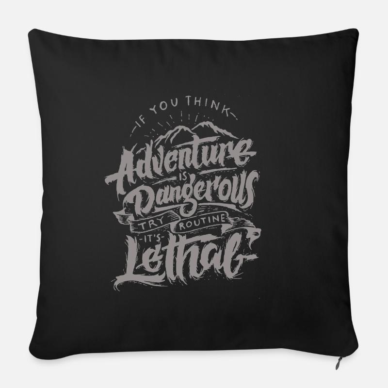 Adventure Abenteuer Dangerous Bstyled Freizeitmod - Sofakissen mit Füllung 45 x 45 cm - Schwarz
