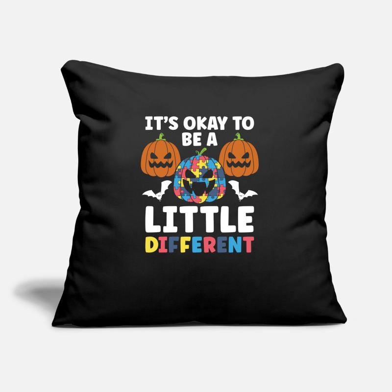 C’est normal d’être un peu différent de Coussin et housse de 45 x 45 cm