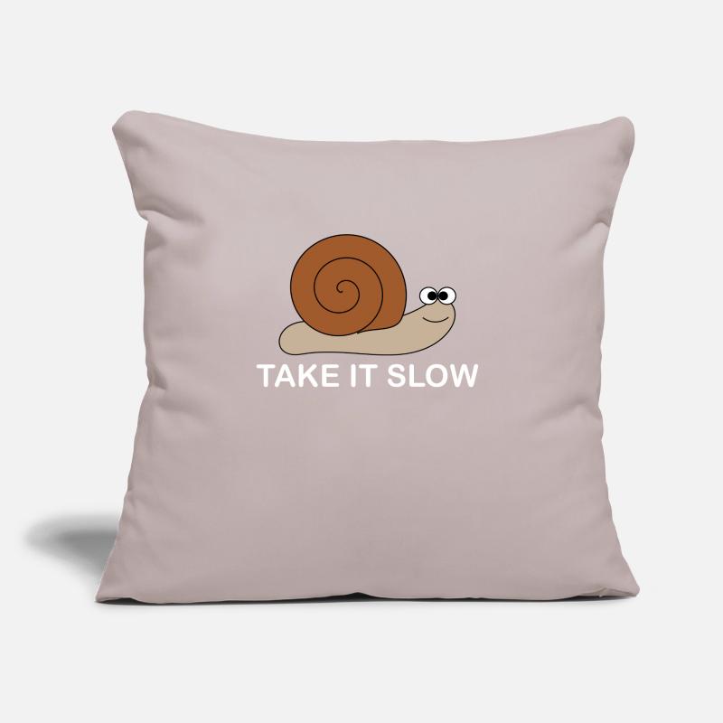 Langsame Schnecke Sofakissen mit Füllung 45 x 45 cm
