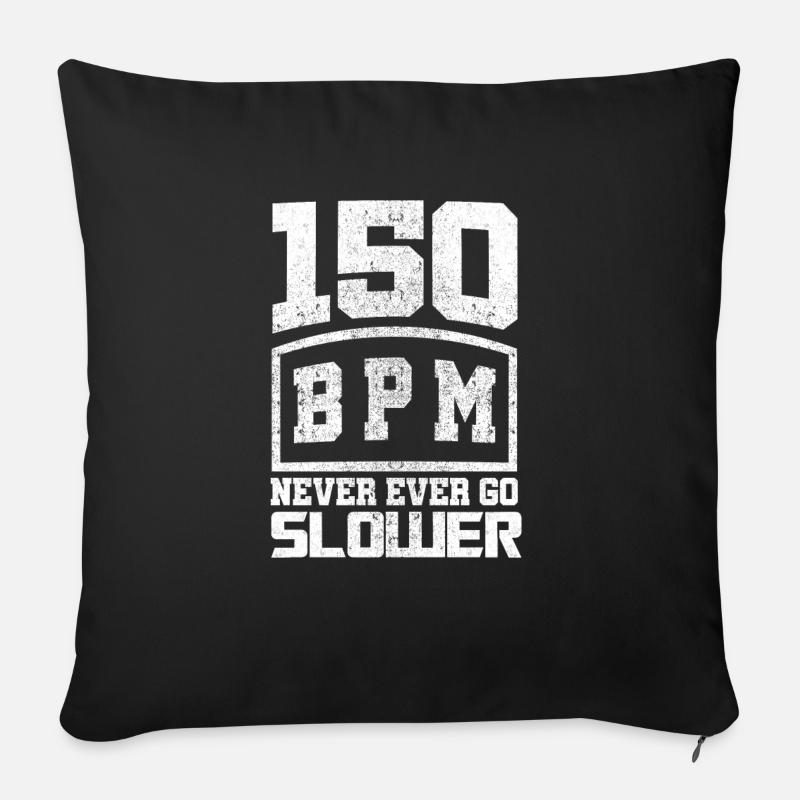 150 BPM Techno Music - Sofakissen mit Füllung 45 x 45 cm - Schwarz