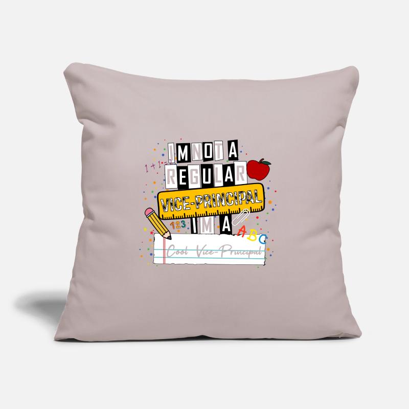 Ich bin kein regulärer Vize-Schulleiter, ich bin ein cooler Vize-P Sofakissen mit Füllung 45 x 45 cm