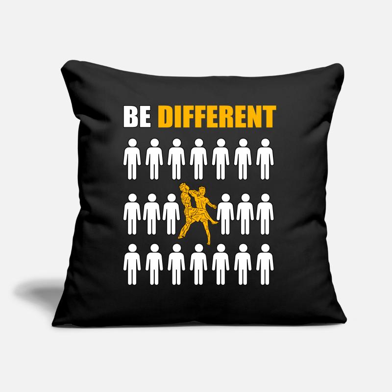 Sei anders Muay Thai Sofakissen mit Füllung 45 x 45 cm