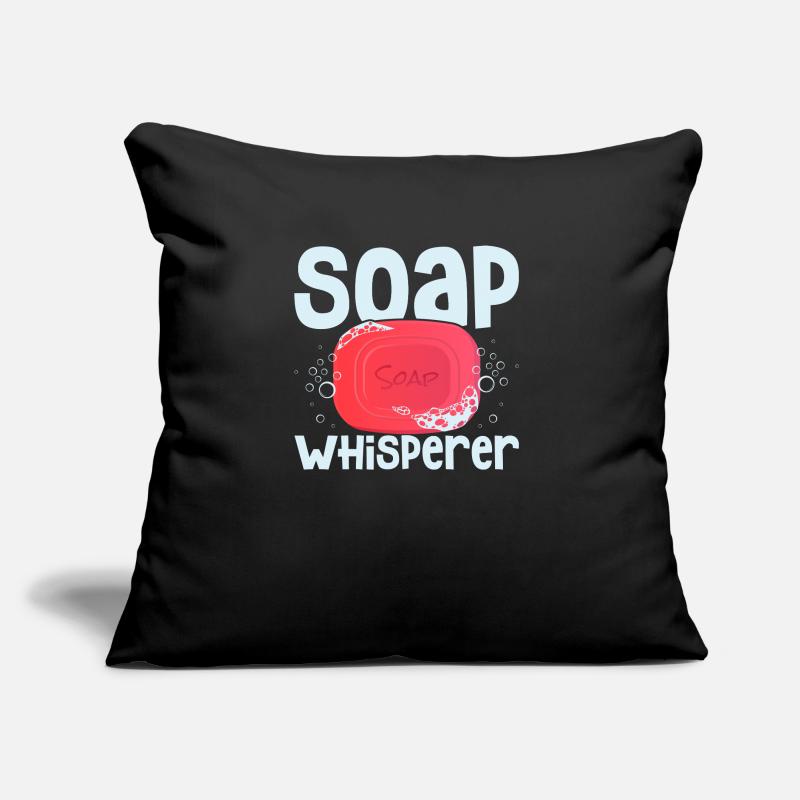 Soap Whisperer Soapmaker Soapmaking Sofakissen mit Füllung 45 x 45 cm