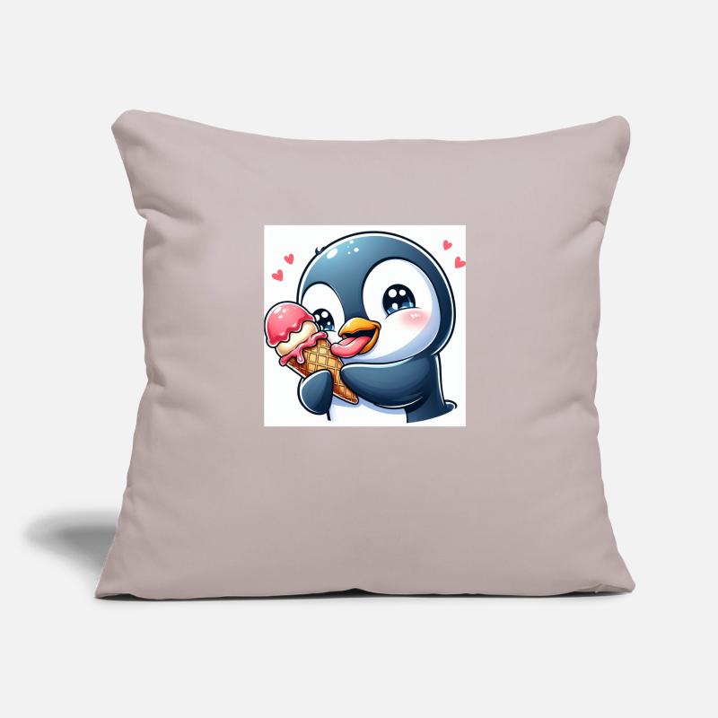Süsser Pinguin am Softeis essen. Pinguin mit Eis Sofakissen mit Füllung 45 x 45 cm