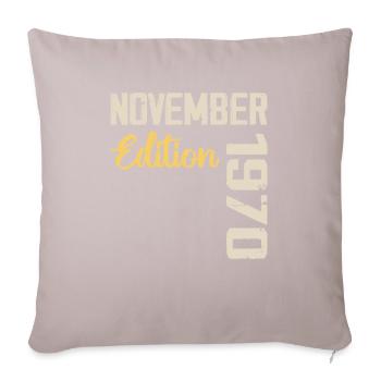 Né en novembre 1970 - Edition 1970 - Coussin et housse de 45 x 45 cm - taupe clair - Devant