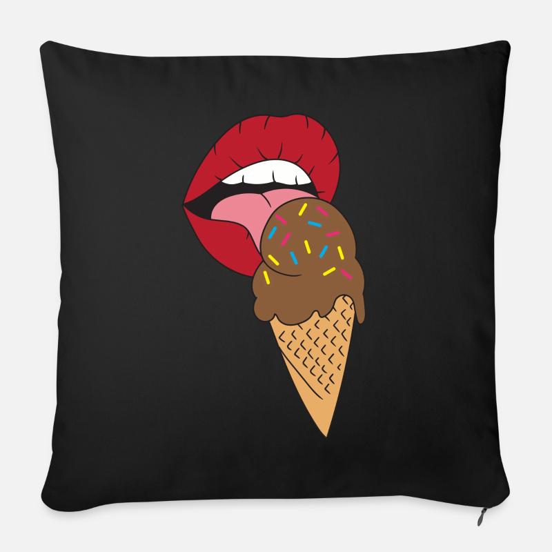 Rote Lippen die Eis schlecken Eiscreme - Sofakissen mit Füllung 45 x 45 cm - Schwarz