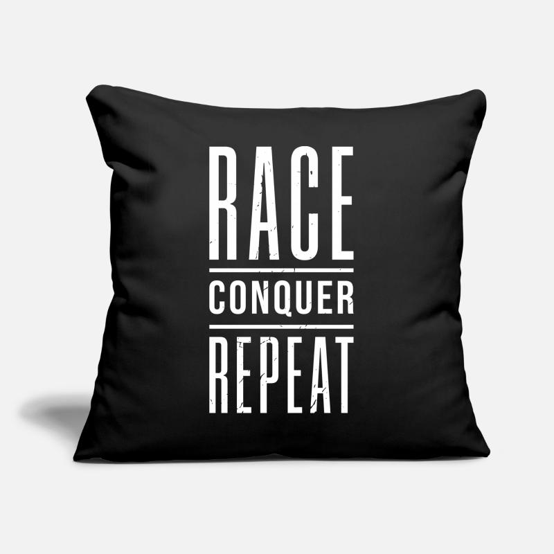 RACE CONQUER REPEAT - Racing - Simracing Sofakissen mit Füllung 45 x 45 cm