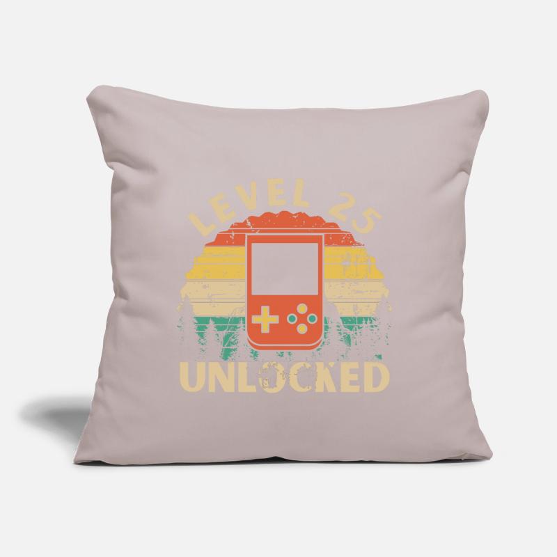 Level 25 Unlocked Coussin et housse de 45 x 45 cm