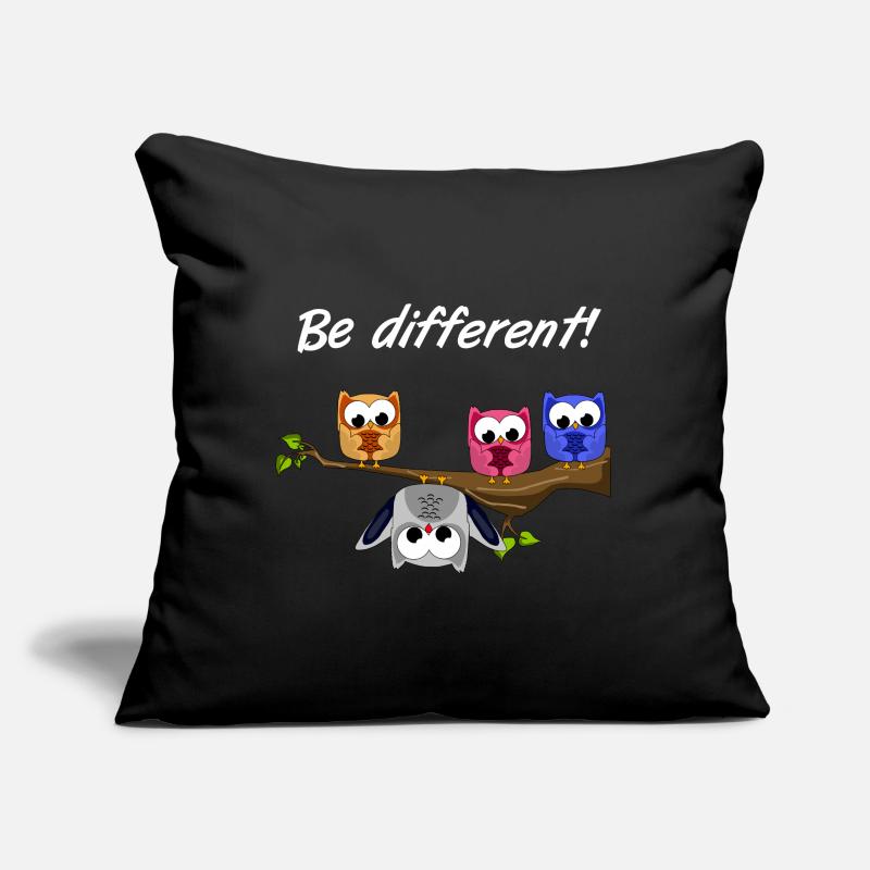 Be Different! - Süßer Fun Spruch - Eulen Motto Sofakissen mit Füllung 45 x 45 cm