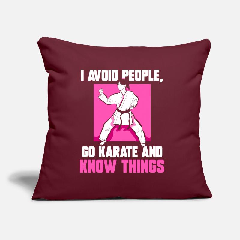 I avoid people go Karate and know things Sofakissen mit Füllung 45 x 45 cm