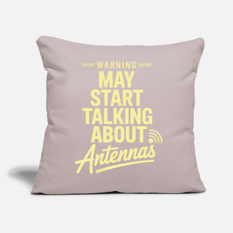 Affiche de discussion sur l’antenne de la satire rétro tech Coussin et housse de 45 x 45 cm