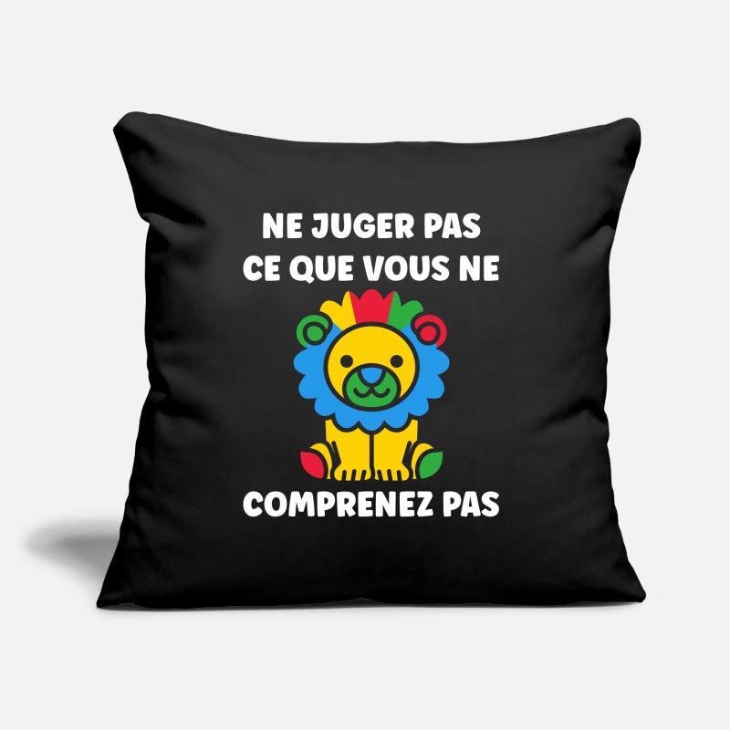 Ne juger pas ce que vous comprenez pas Coussin et housse de 45 x 45 cm