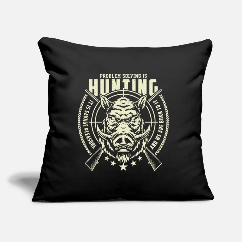 PROBLEM SOLVING IS HUNTING 2 Coussin et housse de 45 x 45 cm