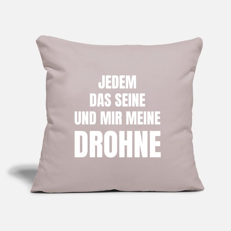 Drohne als Hobby oder Beruf. Sofakissen mit Füllung 45 x 45 cm