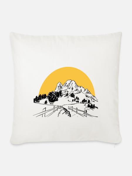 Sonnenaufgang Mountainlove - Sofakissen mit Füllung 45 x 45 cm - Naturweiß