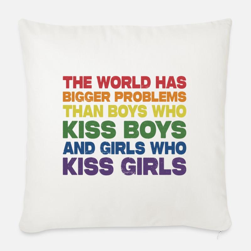 The World Has Bigger Problems LGBTQ CSD Gay Pride - Sofakissen mit Füllung 45 x 45 cm - Naturweiß 