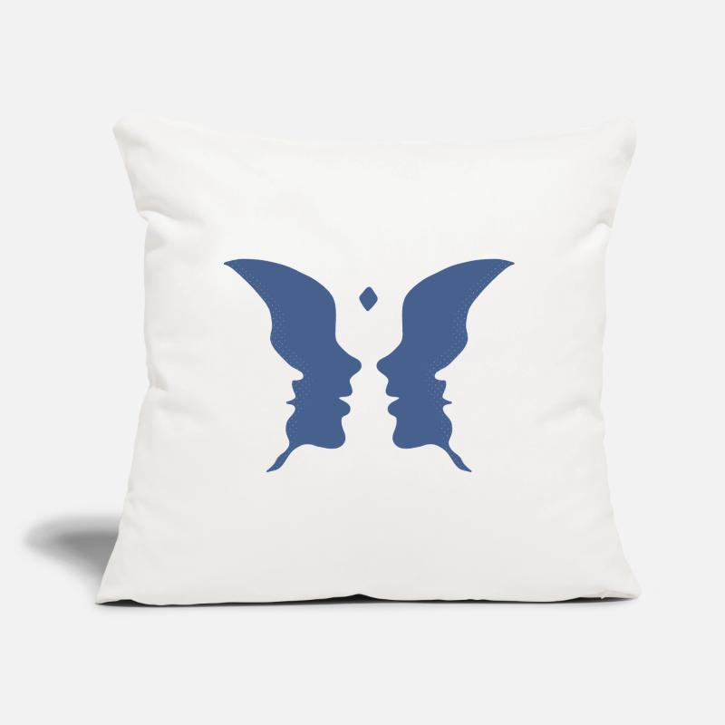 Küssende Gesichter oder ein Schmetterling Sofakissen mit Füllung 45 x 45 cm