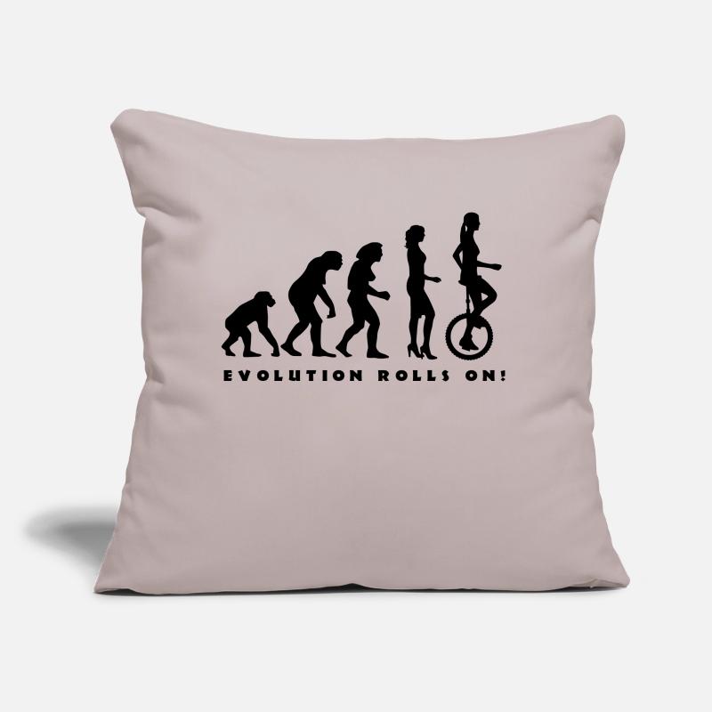 evolution_einradfahrerin_1c_b Sofakissen mit Füllung 45 x 45 cm