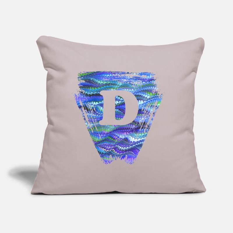 Triangle E 103 D Coussin et housse de 45 x 45 cm