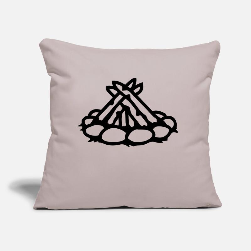 Camping campfire without fire Sofa pillow with filling 45cm x 45cm