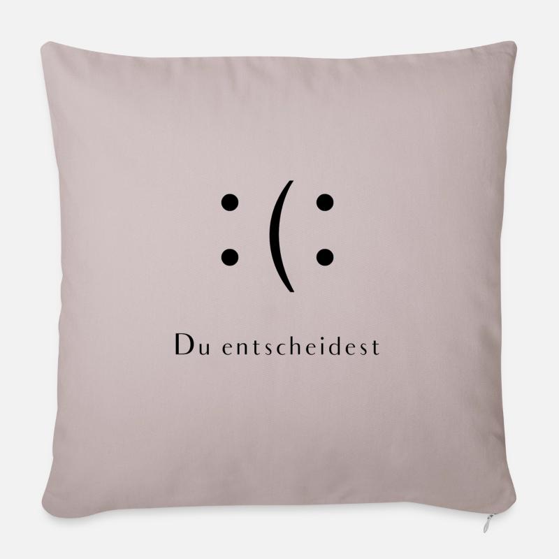 Du entscheidest. Laune T-Shirt - schlecht oder gut - Sofakissen mit Füllung 45 x 45 cm - helles Taupe