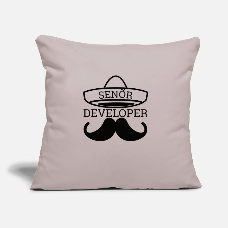 « Senor Developer, Senior Developer » | Programmeurs Coussin et housse de 45 x 45 cm