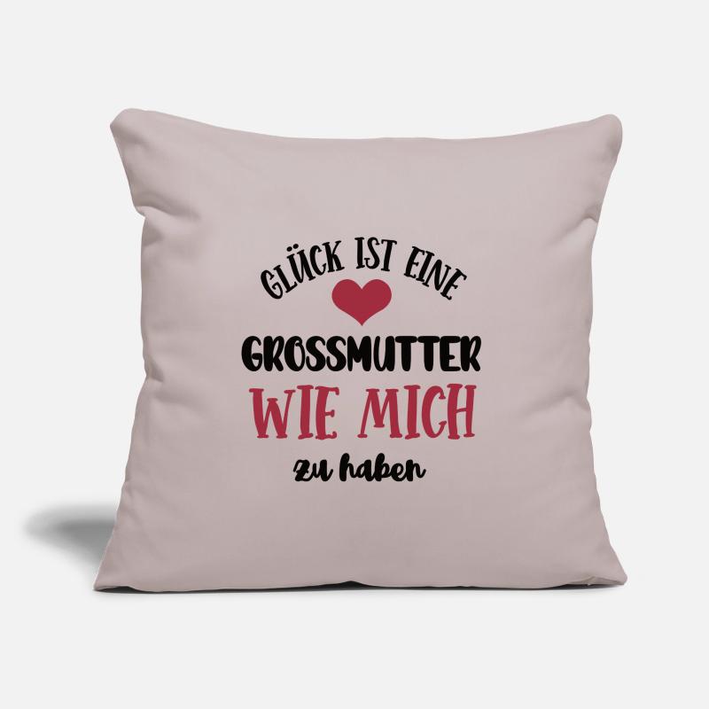 Grossmutter Oma Mama Uroma Mutter Großmutter Sofakissen mit Füllung 45 x 45 cm