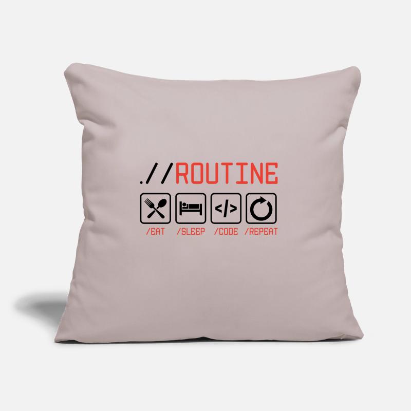 Routine Eat Sleep Code Repeat Software Developer C Sofakissen mit Füllung 45 x 45 cm