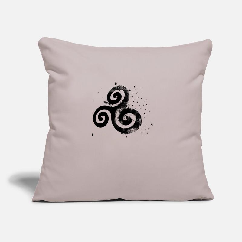bzh triskell eclate Coussin et housse de 45 x 45 cm