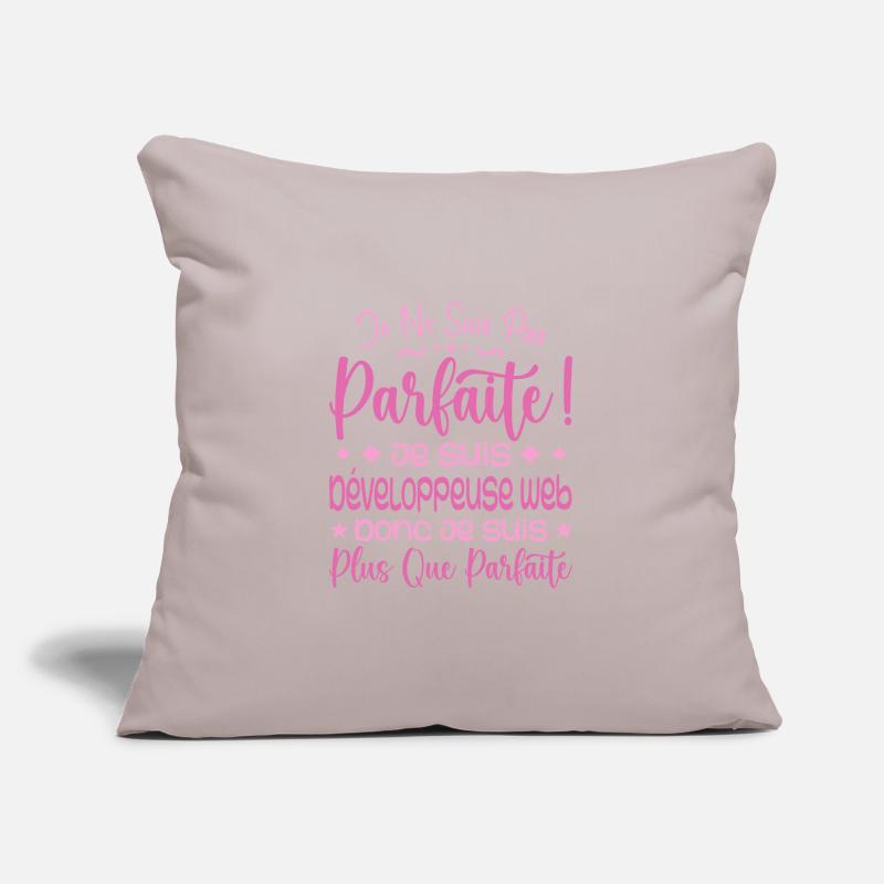 Développeuse web plus que parfaite, métier de rêve Coussin et housse de 45 x 45 cm