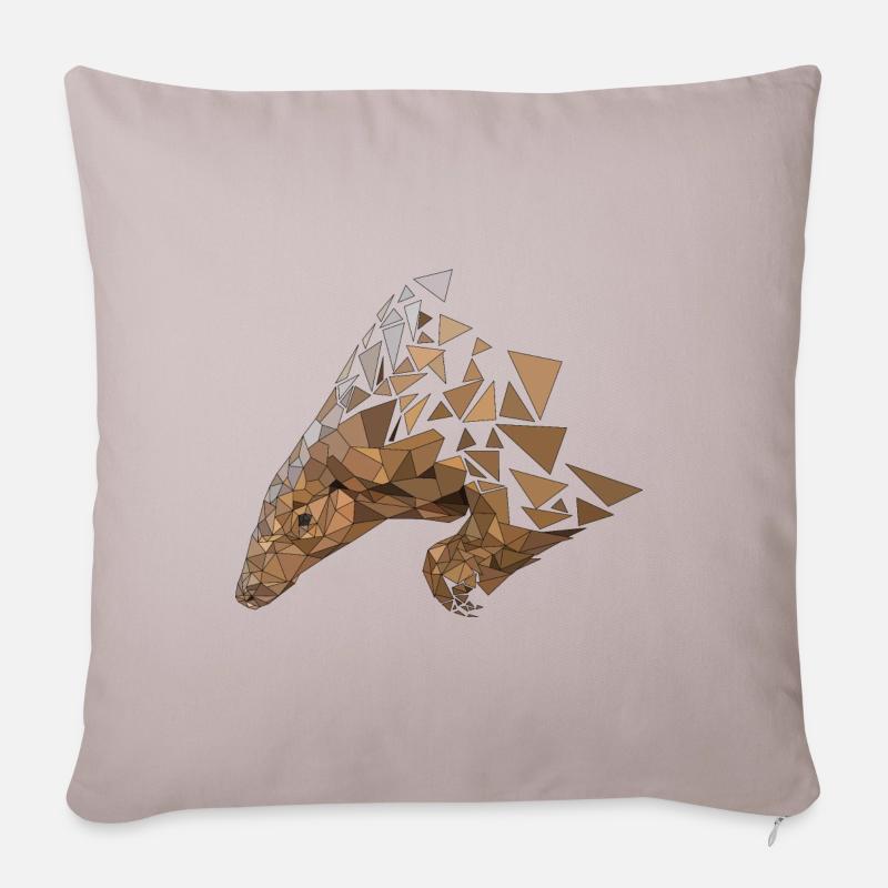 Pangolin | Low Poly - Sofakissen mit Füllung 45 x 45 cm - helles Taupe