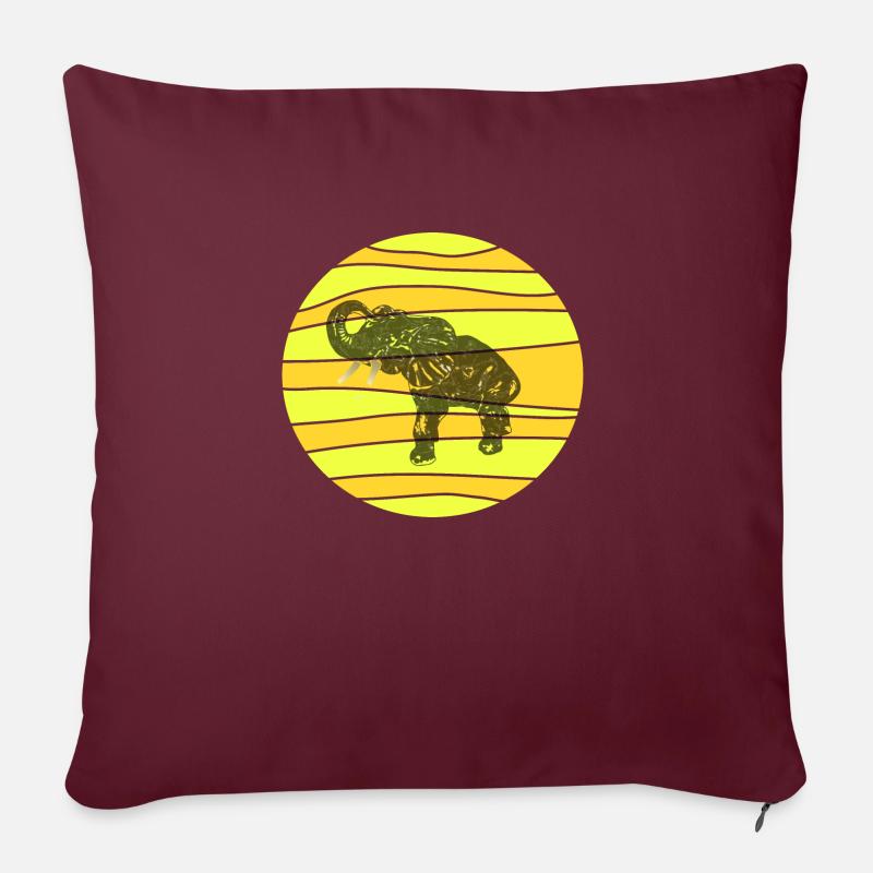 Edelfant Elefant im typisch afrikanischen Look. - Sofakissen mit Füllung 45 x 45 cm - Burgunderrot
