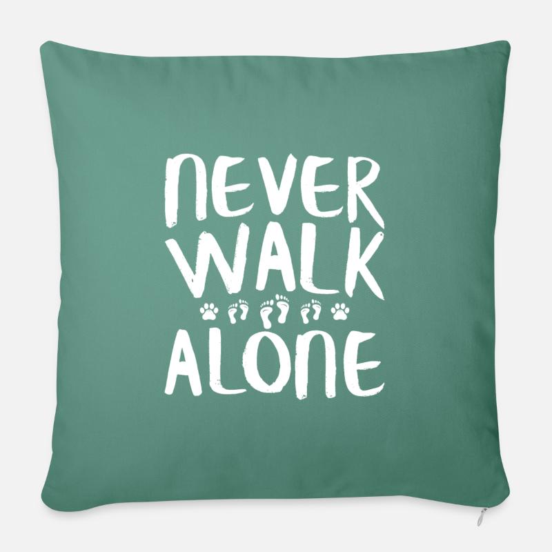 Never Walk Alone Chien - Coussin et housse de 45 x 45 cm - vert sapin
