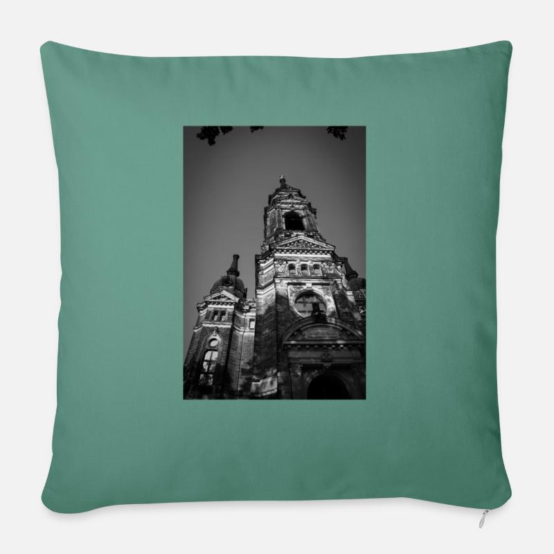 Trinitatiskirche - Sofakissen mit Füllung 45 x 45 cm - Tanngrün