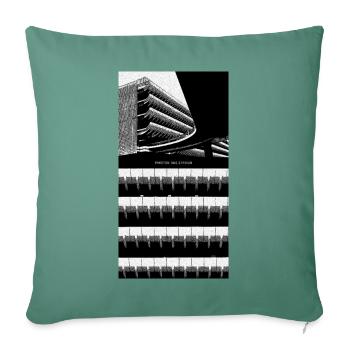 Gare routière de Preston - Brutalisme britannique - Coussin et housse de 45 x 45 cm - vert sapin - Devant