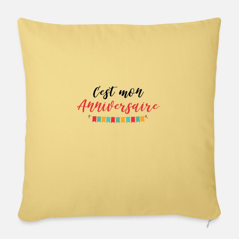 C'est mon anniversaire - Coussin et housse de 45 x 45 cm - jaune délavé