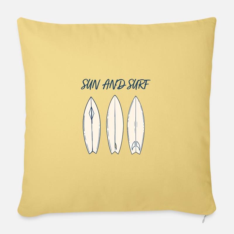 Sun and Surf Vintage Surfboard Beach Design - Sofakissen mit Füllung 45 x 45 cm - Hellgelb